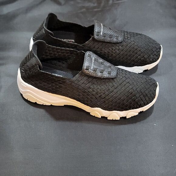 SKECHERS. AIR COOLED MEMORY FOAM SNEAKER(WMNS) Skechers DLITES 2.0 ) - Picture 11 of 16